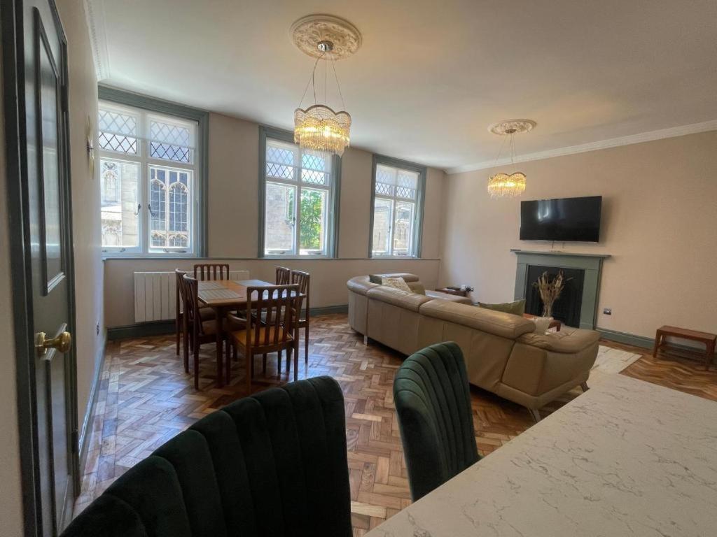 Cathedral View Apartment, Flat 4 Bury St. Edmunds Εξωτερικό φωτογραφία
